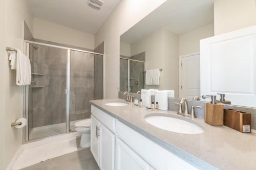 Magnificent Home With Game Room And Private Pool Near Disney