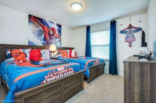 Stay Right Next To Mickey