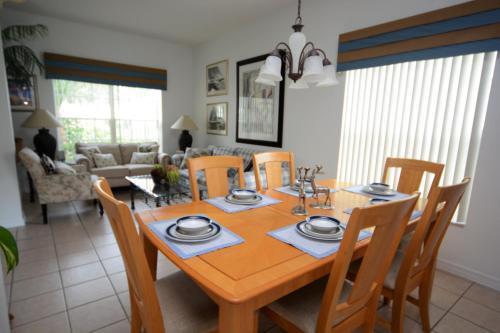 86173 5- Bdrm's*lake View*s Facing Pool*water View