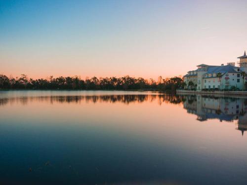 5 Star Villa Close To Disney, Orlando Villa 3180