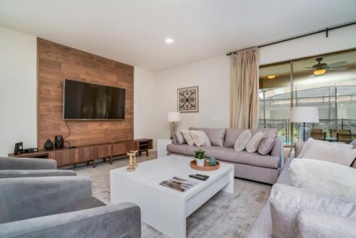 5 Star Villa Close To Disney, Orlando Villa 3180