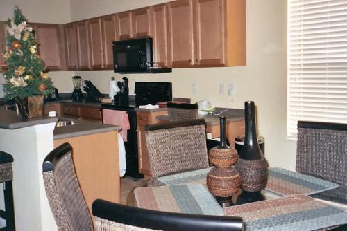 Bella Vida Resort-gorgeous Home With 3-masters!