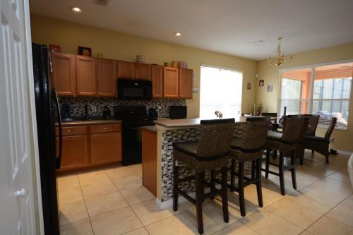 Bella Vida Resort-gorgeous Home With 3-masters!