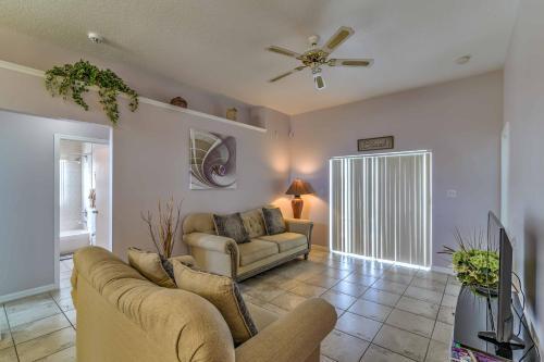 Explore Disney And Universal From This Home With Pool!
