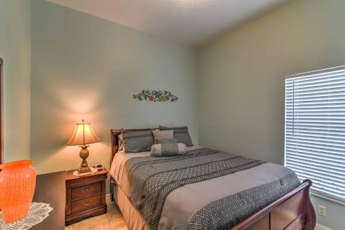 Explore Disney And Universal From This Home With Pool!