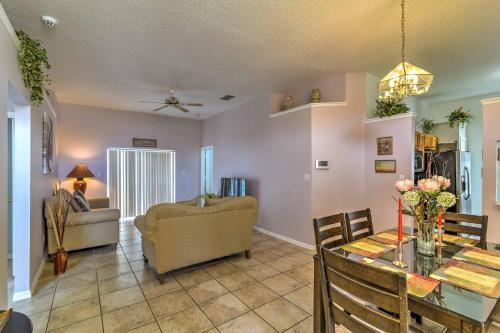 Explore Disney And Universal From This Home With Pool!