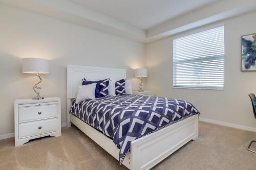 Luxurious 1st Floor 2 Bedroom Townhome Townhouse