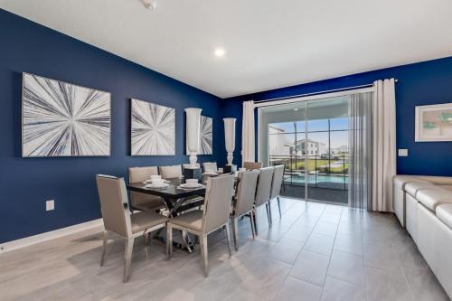 Sunsational Villa With Game Room And Private Pool Home