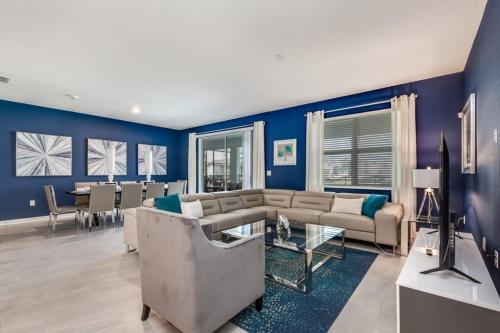 Sunsational Villa With Game Room And Private Pool Home