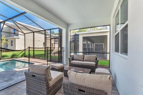 Sunsational Villa With Game Room And Private Pool Home
