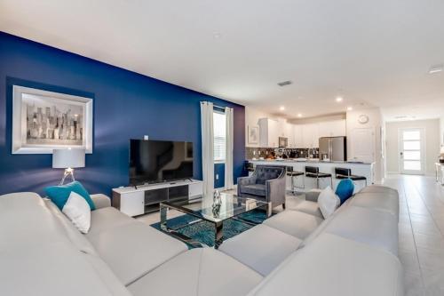 Sunsational Villa With Game Room And Private Pool Home