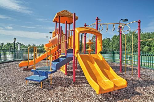 Townhome With Resort Perks, Near Disney And Universal!