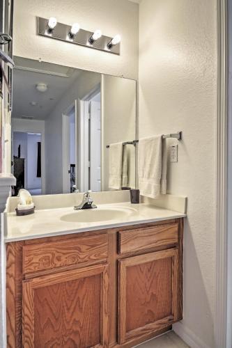 Townhome With Resort Perks, Near Disney And Universal!