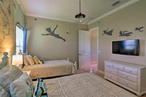 Luxe Reunion House With Private Pool - Near Disney!