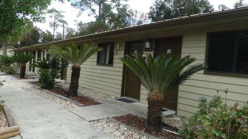 Hotel Budget Inn - Gainesville
