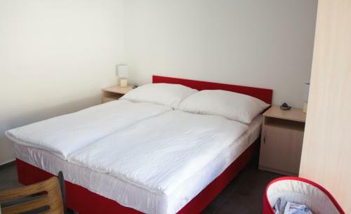 Apartm�ny V�r