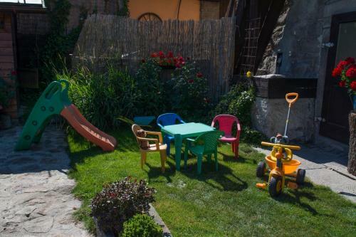 Hostal Penzion Kamenn� Dv?r