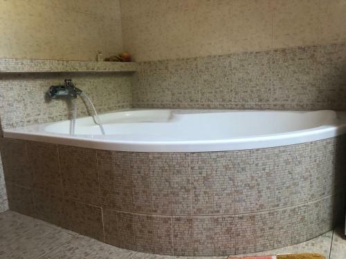 Hostal Ubytov�n� Pod Haniperkem