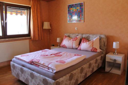 Apartamento Urgem�tliche Ferienwohnung Im Kraichgauer H�gelland