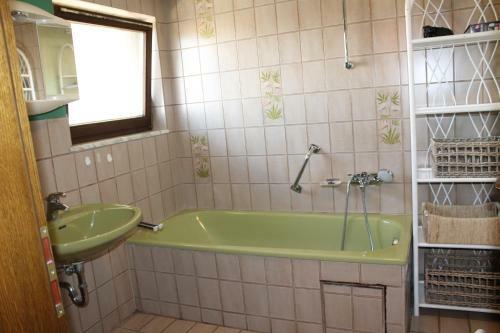 Apartamento Urgem�tliche Ferienwohnung Im Kraichgauer H�gelland