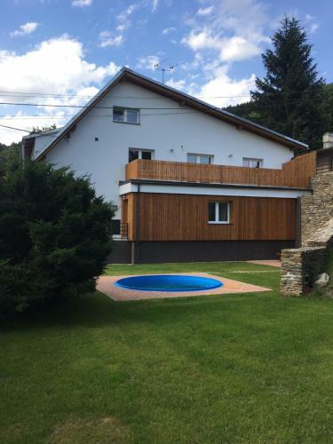 Apartm�ny Luka - Ho?ej?� Vrchlab�