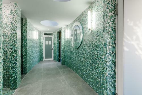 Hotel Brucklyn Suites
