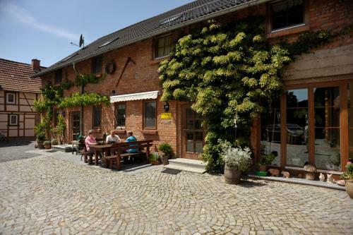 Hostal Pension Kronenburghof