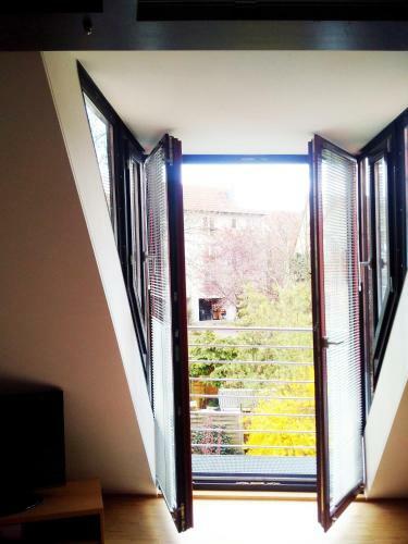 Apartamento Modernes Dachstudio In Guter Lage