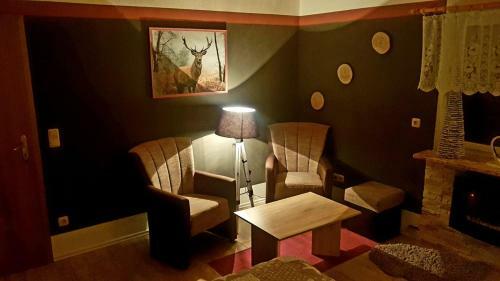Apartamento Monteur- Und Ferienwohnung Waldrauschen