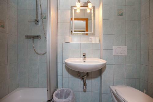 Hostal Gasthof - Pension �dsteinblick