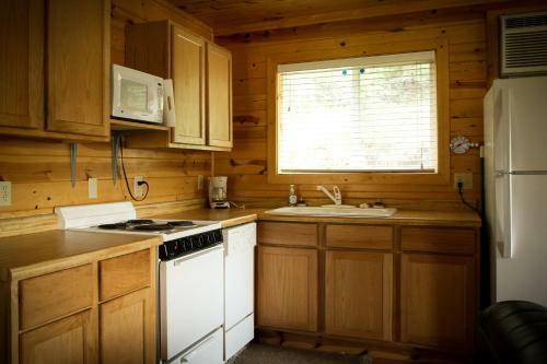 Lodge Vacation Homes At Cole Cabins