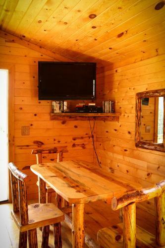 Lodge Vacation Homes At Cole Cabins