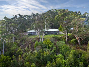 Hotel Beacon Point Ocean View Villas