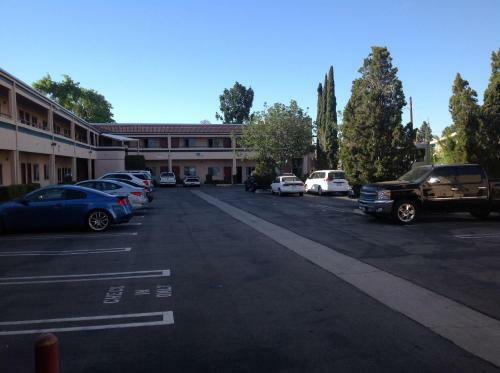 Motel New Century Inn