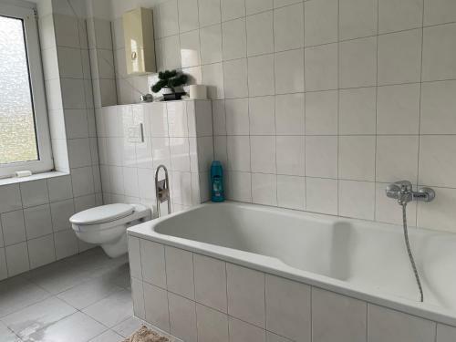 Apartamento Suiteable Living ? Ger�umig, Ruhig Im Szeneviertel