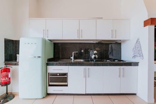 Apartamento Kombi Studio With Private Pool By Stay Madeira