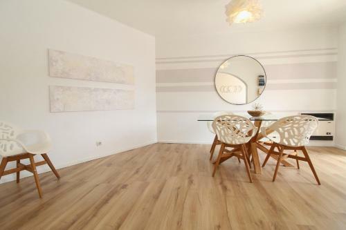 Rustic Beach House At The Cliff T3 | C218