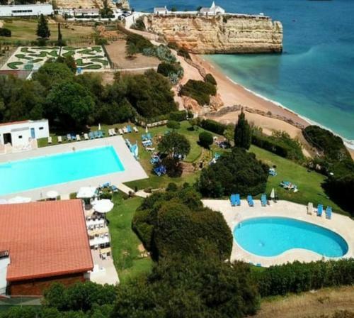 Villa Nossa Senhora Da Rocha Resort Algarve By Red B? Serviced Accommodation Uk