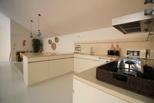 Slope Design Villa - Luxurious Architecture Villa
