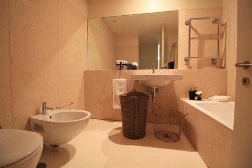 Slope Design Villa - Luxurious Architecture Villa