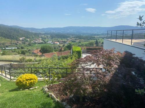 Neivariver Village