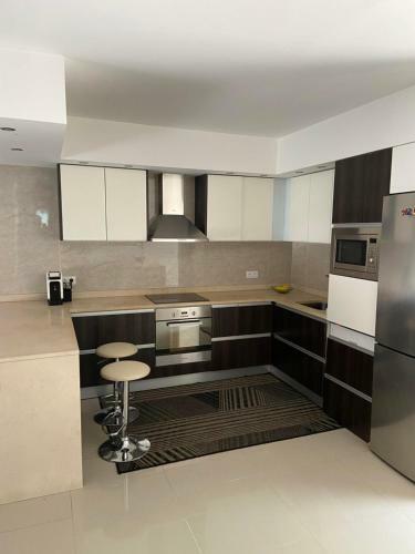 S Roque House
