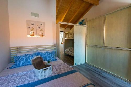 Chaparro Holidays - Big House With Terrace - Free Coffee