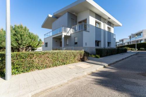 Villa Portola Beach House