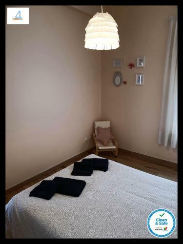 Home4u - Superb Villa, With Pool & Bbq