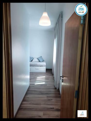 Home4u - Superb Villa, With Pool & Bbq