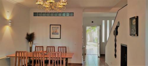 Arr�bida Villa