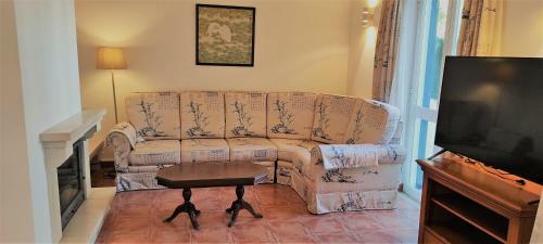 Arr�bida Villa