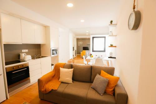 2 Towers Apartment
