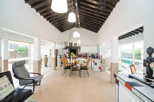 Casa Xavier - Piscina 2735/al